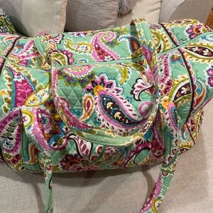Vera Bradley large duffel bag